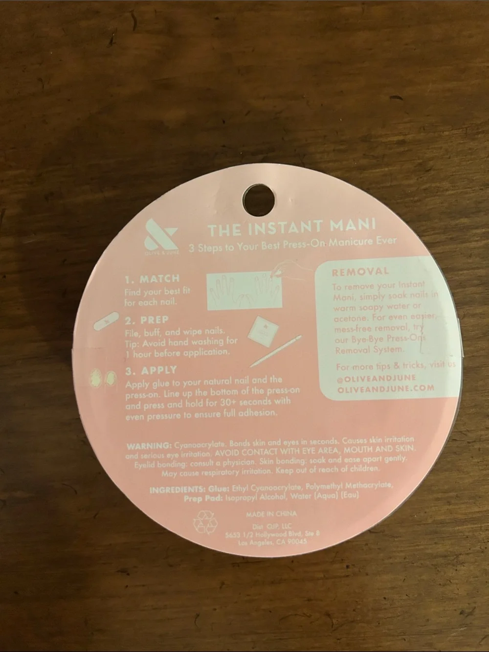 The Instant Mani press glue